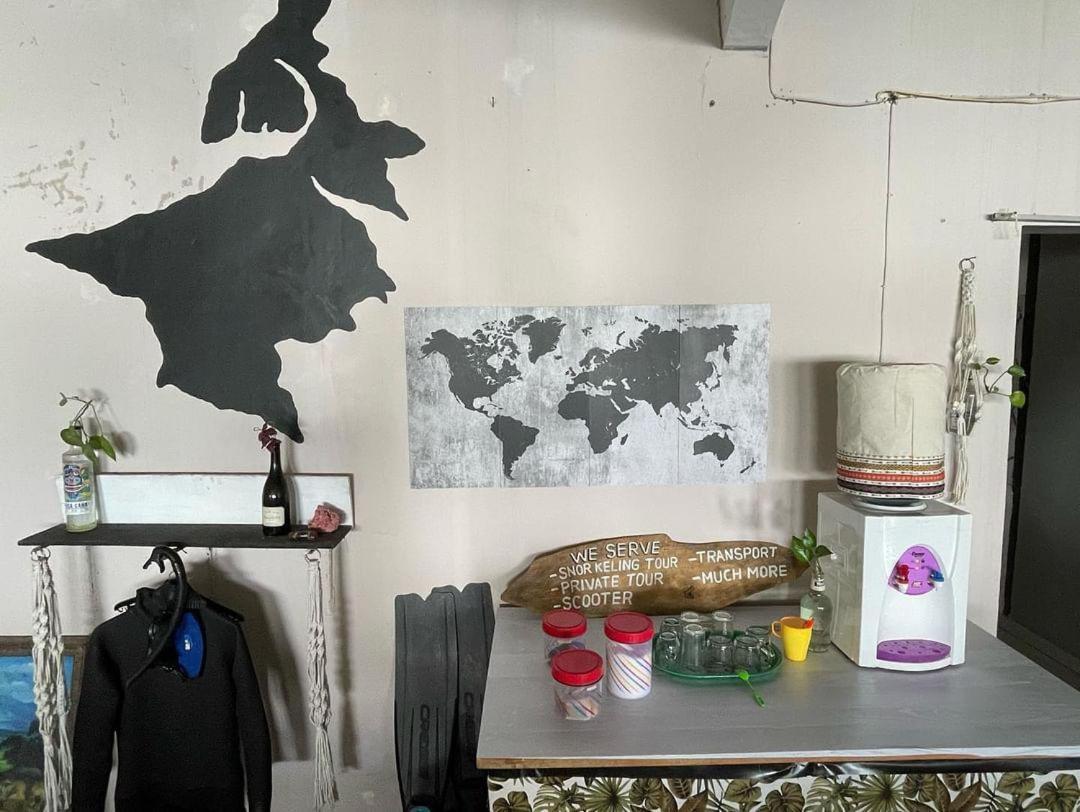Loyal Friend Hostel Karimunjawa Ngoại thất bức ảnh